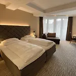 Huxori Hotel