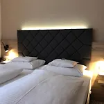 Huxori 3* Höxter