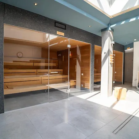 Huxori Hotel 3*